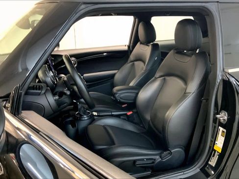 Used 2015 MINI Cooper S image 8