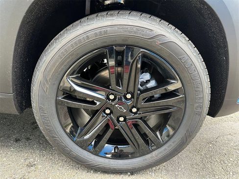 New 2026 Chevrolet Trax ACTIV w/ Driver Confidence Package image 9