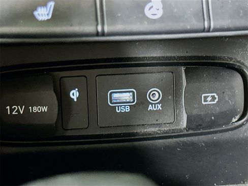 Used 2020 Hyundai Santa Fe Limited w/ Cargo Package image 30