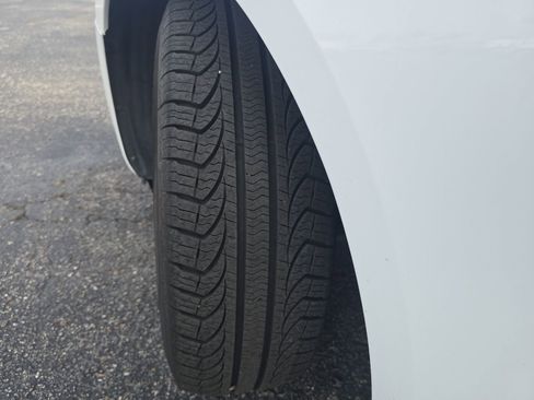 Used 2014 Chevrolet Cruze LS image 26