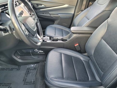 Used 2022 Chevrolet Bolt EUV Premier w/ Sun & Sound Package image 22