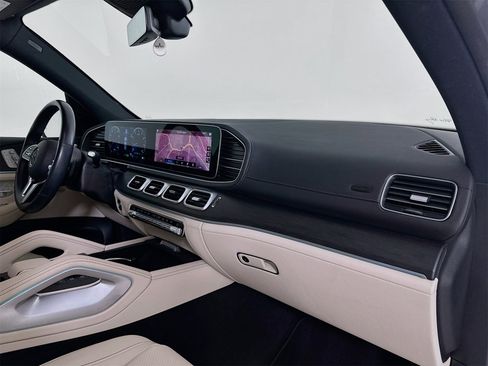 Used 2023 Mercedes-Benz GLE 450 4MATIC image 32