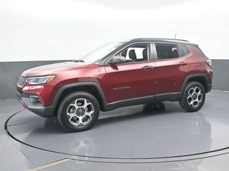 Used 2022 Jeep Compass Trailhawk w/ Trailhawk Convenience Group video 2