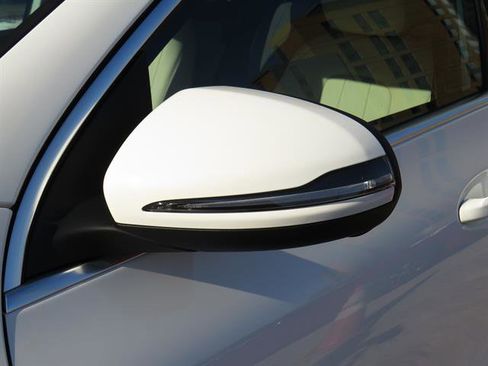 Used 2025 Mercedes-Benz GLA 250 4MATIC image 26