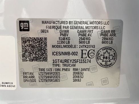 Used 2025 GMC Sierra 2500 Denali w/ Denali Reserve Package AWD/4WD image 34