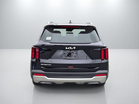 New 2026 Kia Sorento S FWD image 5