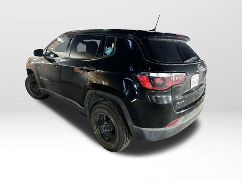 Used 2019 Jeep Compass Sport image 8