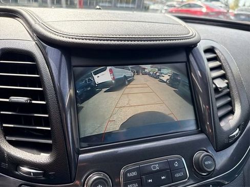 Used 2020 Chevrolet Impala Premier FWD image 30