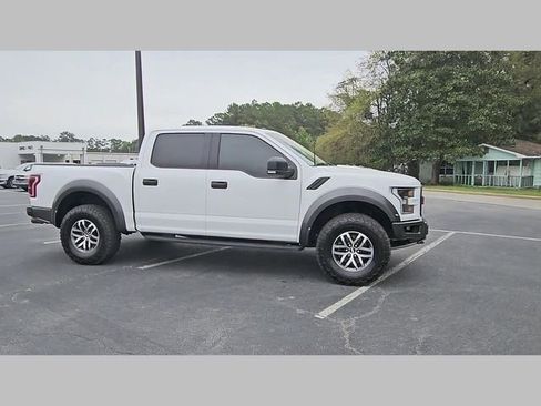 Used 2018 Ford F150 Raptor w/ Equipment Group 801A Mid image 35