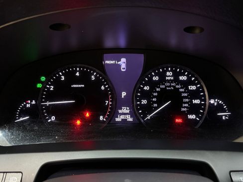 Used 2014 Lexus LS 460 AWD image 21