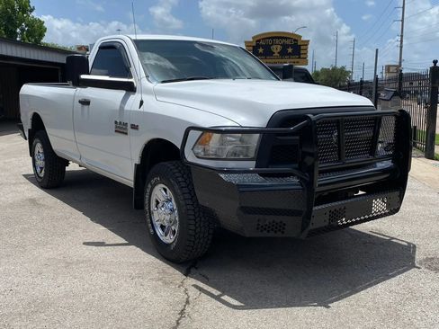 Used 2014 RAM 2500 Tradesman w/ Power & Remote Entry Group AWD/4WD image 3