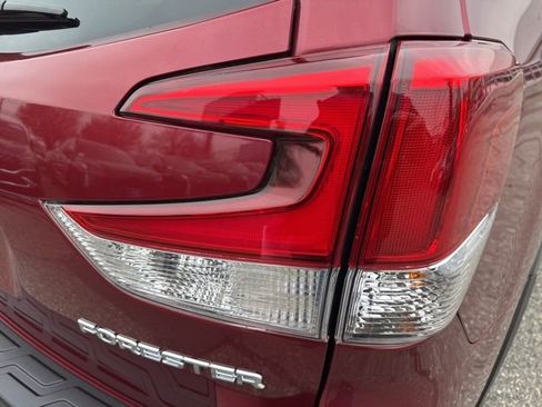 Used 2020 Subaru Forester Premium image 34