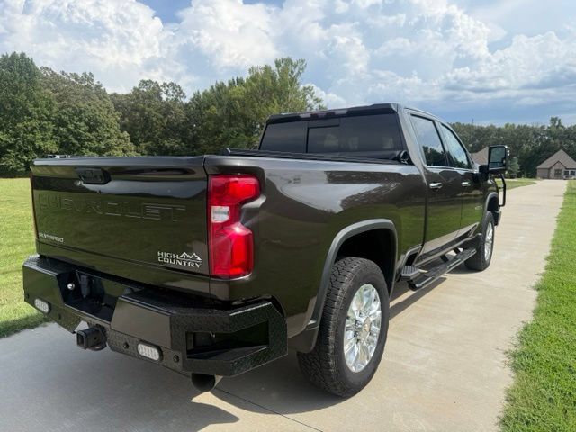 Used 2021 Chevrolet Silverado 2500 High Country w/ Technology Package AWD/4WD image 5