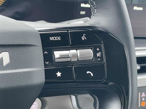 New 2026 Kia Sorento S image 12