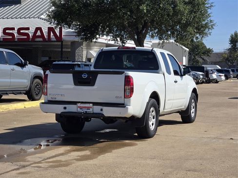 Used 2021 Nissan Frontier S image 5