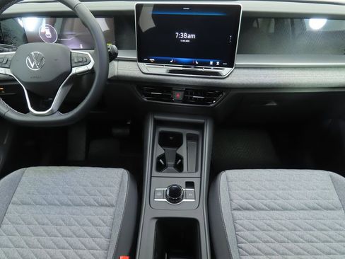 New 2026 Volkswagen Tiguan S FWD image 13