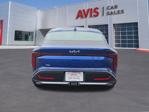 Used 2025 Kia K4 LXS image 5