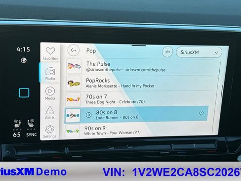 Used 2025 Volkswagen Atlas Cross Sport SE image 35