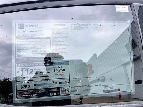 New 2026 Toyota C-HR AWD/4WD image 18