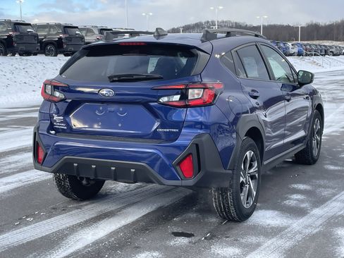 Certified 2024 Subaru Crosstrek 2.0i Premium w/ Crosstrek Mirror Package image 3