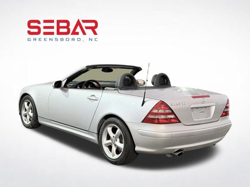 Used 2003 Mercedes-Benz SLK 320 image 7