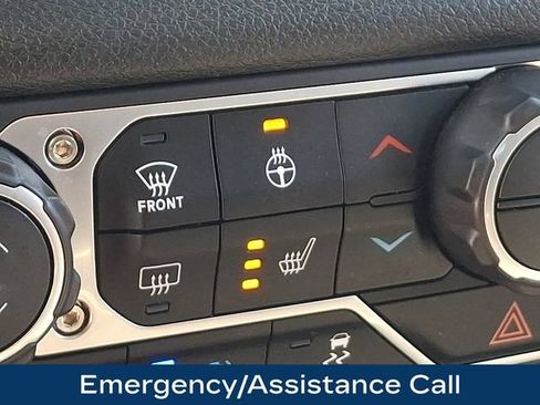 Used 2024 Jeep Wrangler Unlimited AWD/4WD image 16