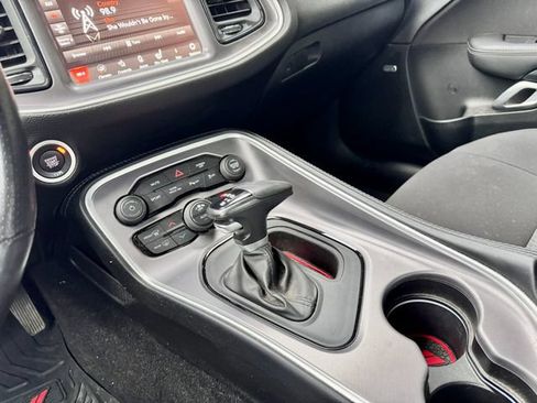 Used 2022 Dodge Challenger GT w/ Blacktop Package AWD/4WD image 14
