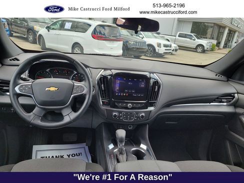 Used 2023 Chevrolet Traverse LT AWD/4WD image 10
