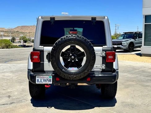 Used 2018 Jeep Wrangler Unlimited Rubicon AWD/4WD image 5