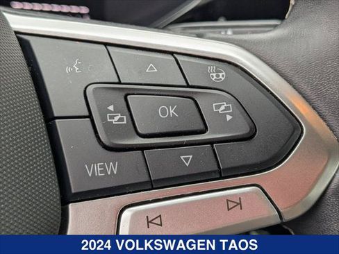 Certified 2024 Volkswagen Taos S FWD image 15