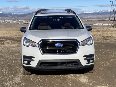 Used 2019 Subaru Ascent Touring w/ Popular Package #3 image 10