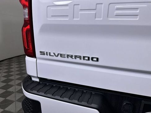Used 2026 Chevrolet Silverado 1500 RST w/ RST Select Package AWD/4WD image 32