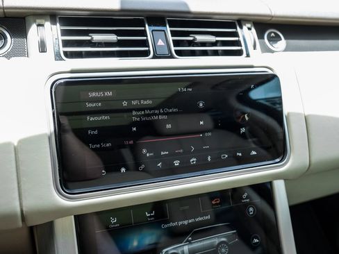 Used 2019 Land Rover Range Rover Supercharged AWD/4WD image 28