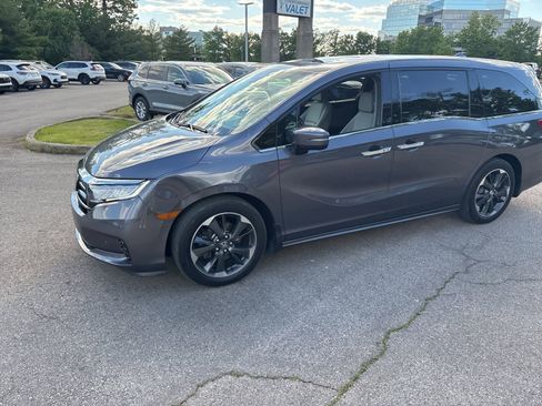 Certified 2024 Honda Odyssey Elite image 14