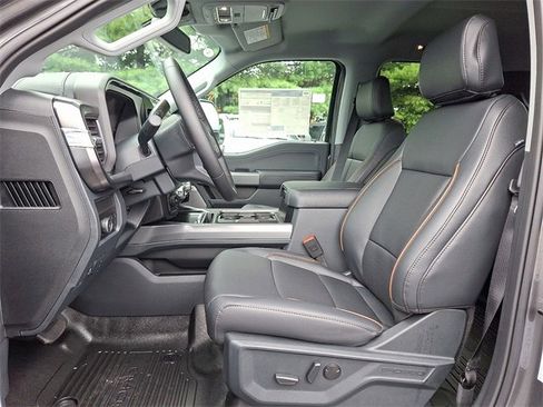 New 2026 Ford F250 Lariat image 9