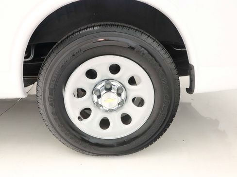 Used 2014 Chevrolet Express 1500 LT w/ LT Preferred Equipment Group image 28