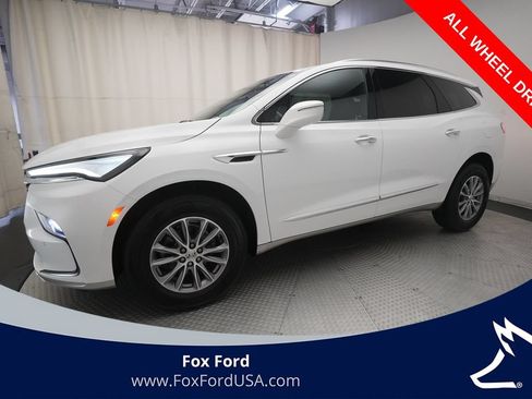Used 2023 Buick Enclave Essence AWD/4WD image 1