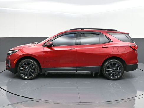 Used 2022 Chevrolet Equinox RS image 4