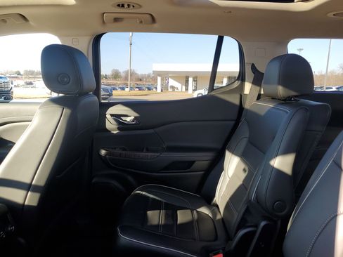 Used 2021 GMC Acadia Denali w/ Denali Technology Package image 32