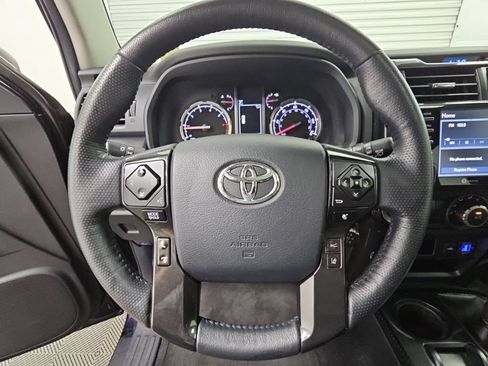 Used 2023 Toyota 4Runner TRD Off-Road Premium w/ Moonroof Package AWD/4WD image 26