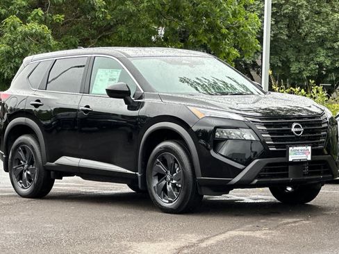 New 2026 Nissan Rogue SV AWD/4WD image 9