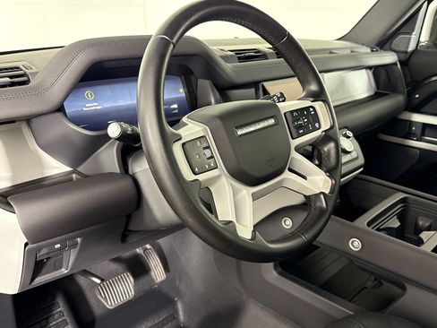 Certified 2024 Land Rover Defender 110 S AWD/4WD image 4