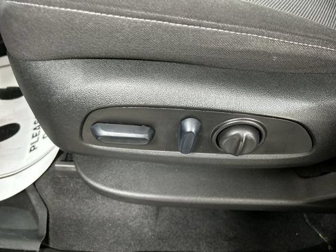 Certified 2023 Chevrolet Traverse LT w/ LPO, Floor Liner Package AWD/4WD image 10