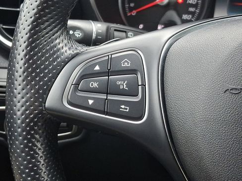 Certified 2019 Mercedes-Benz GLC 300 4MATIC image 21