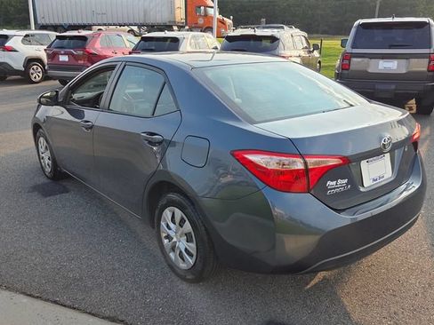 Used 2019 Toyota Corolla L FWD image 10