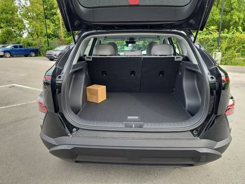 New 2026 Hyundai Kona SE AWD/4WD image 9