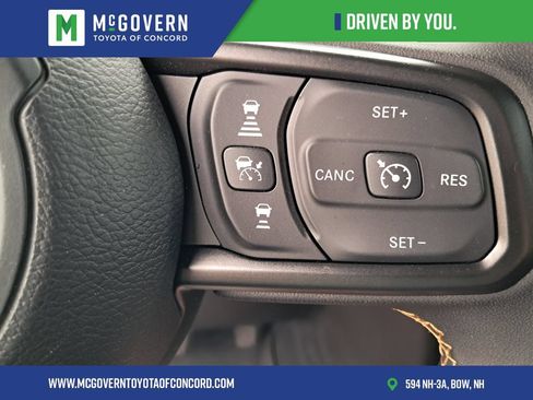 Used 2024 Jeep Wrangler Sport AWD/4WD image 21