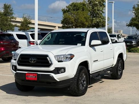 Used 2023 Toyota Tacoma SR5 RWD image 7