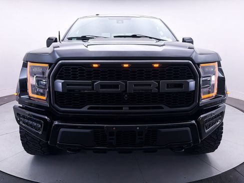 Used 2018 Ford F150 Raptor w/ Equipment Group 802A Luxury AWD/4WD image 14