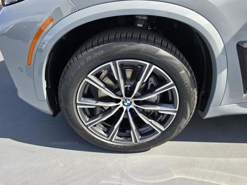 New 2026 BMW X5 xDrive40i w/ M Sport Package image 9